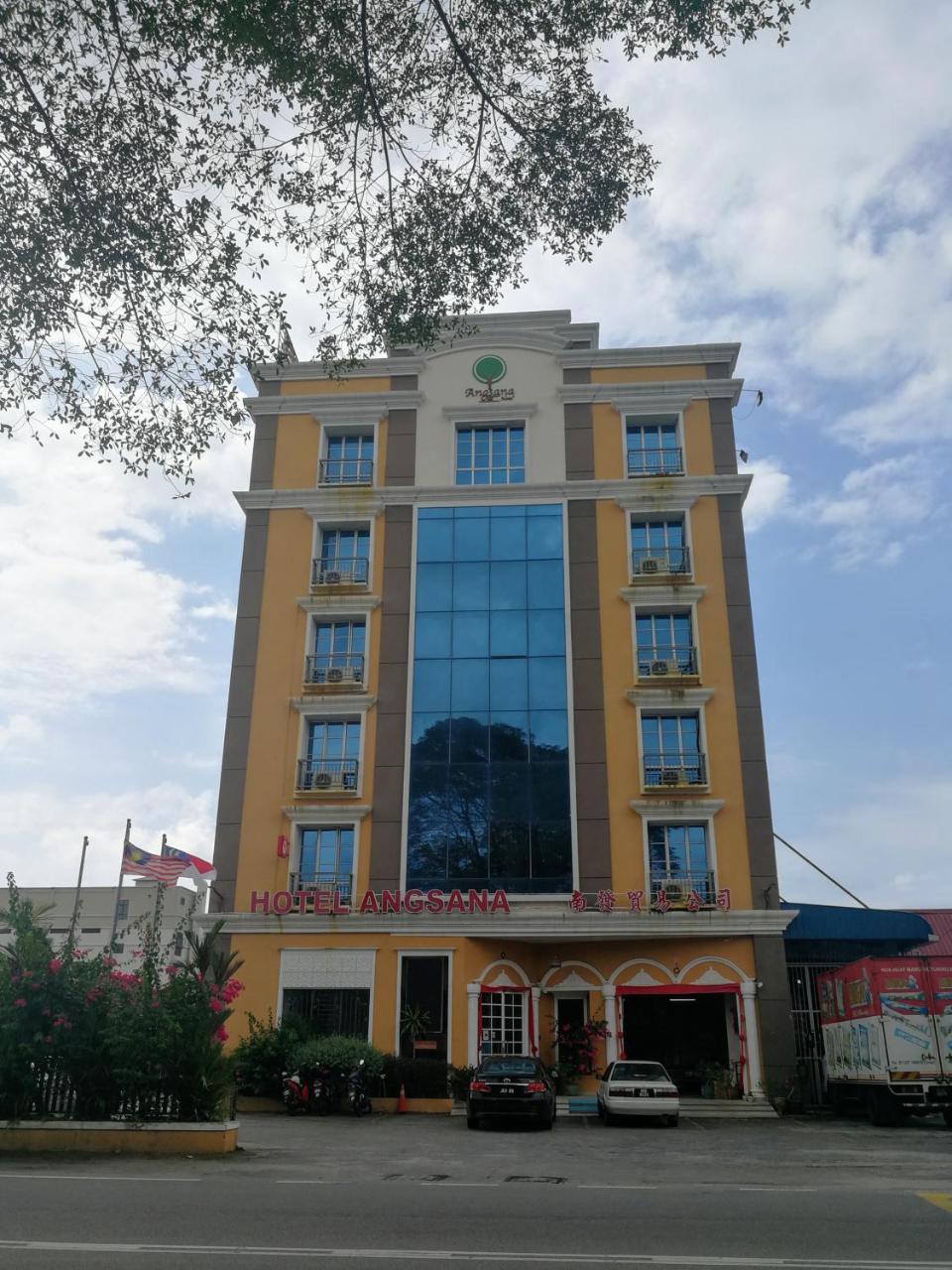 Angsana Hotel Melaka Buitenkant foto